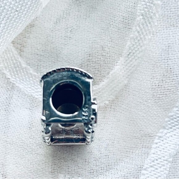 🚂✨ NWOT Hogwarts Express Charm – Harry Potter Magic ⚡ - Picture 11 of 14